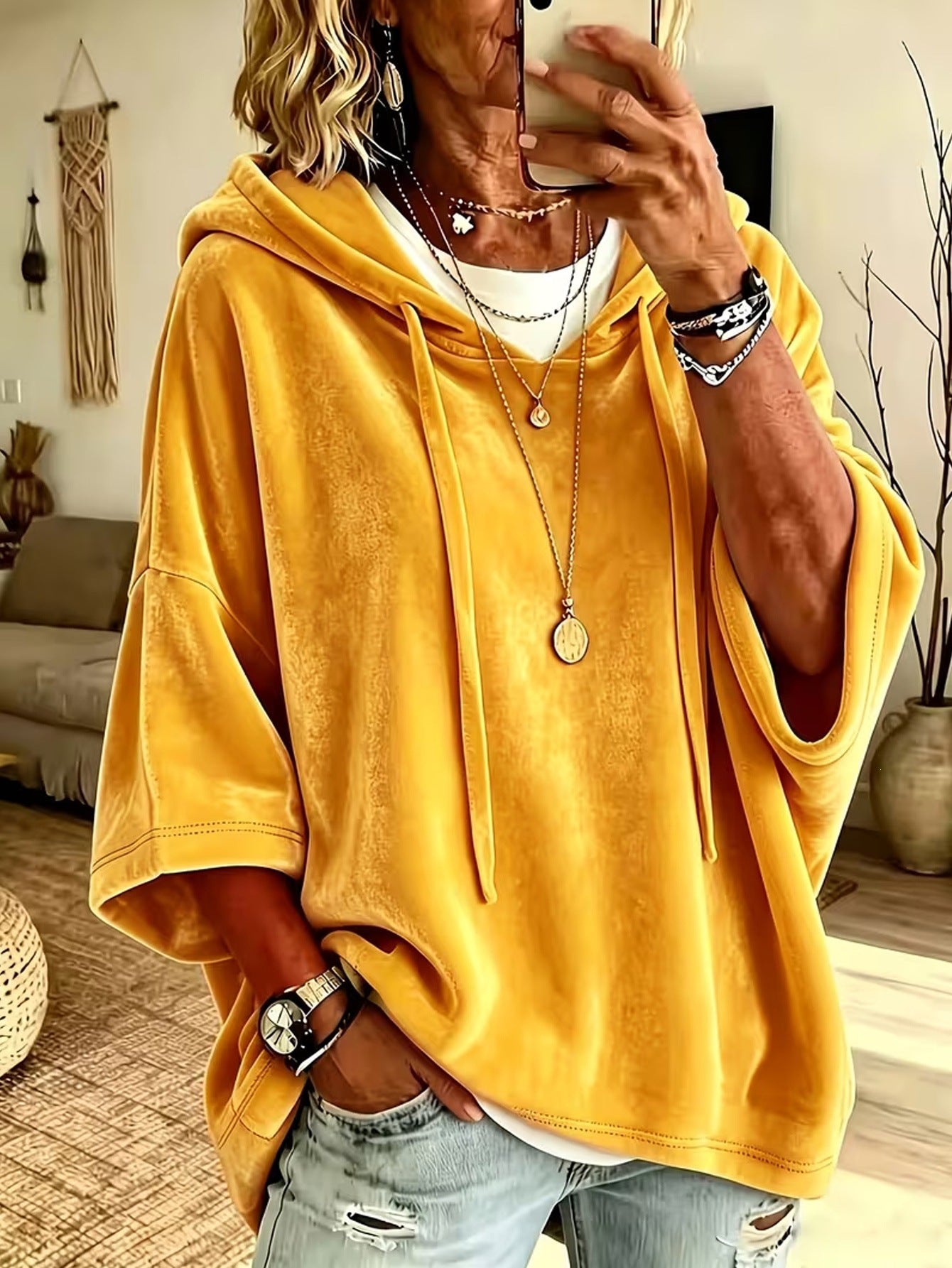 Women’s Oversize Velvet Hoodie Poncho with Three-Quarter Sleeves and Drawstring