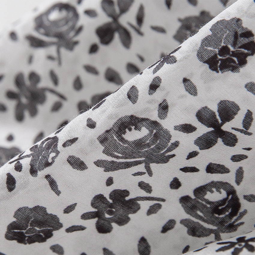 Women’s midi skirt with gathered waistband and small floral print Chichicherry