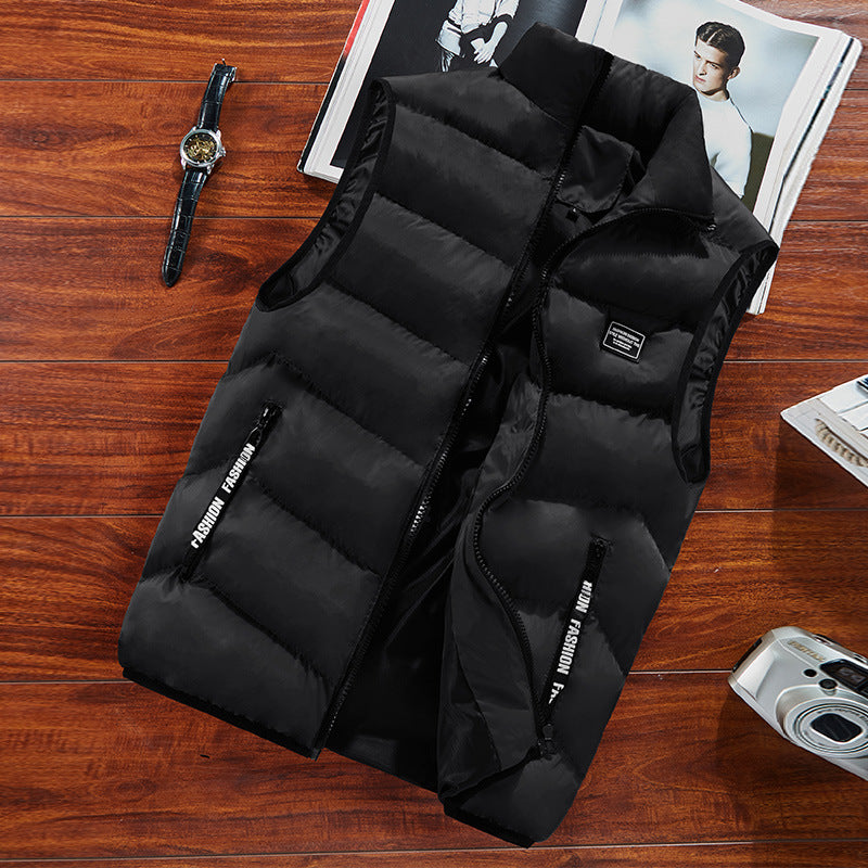 Men's Padded Sleeveless Thermal Vest in Urban Puffer Look with Stand-Up Collar and Zipper Pockets Chichicherry