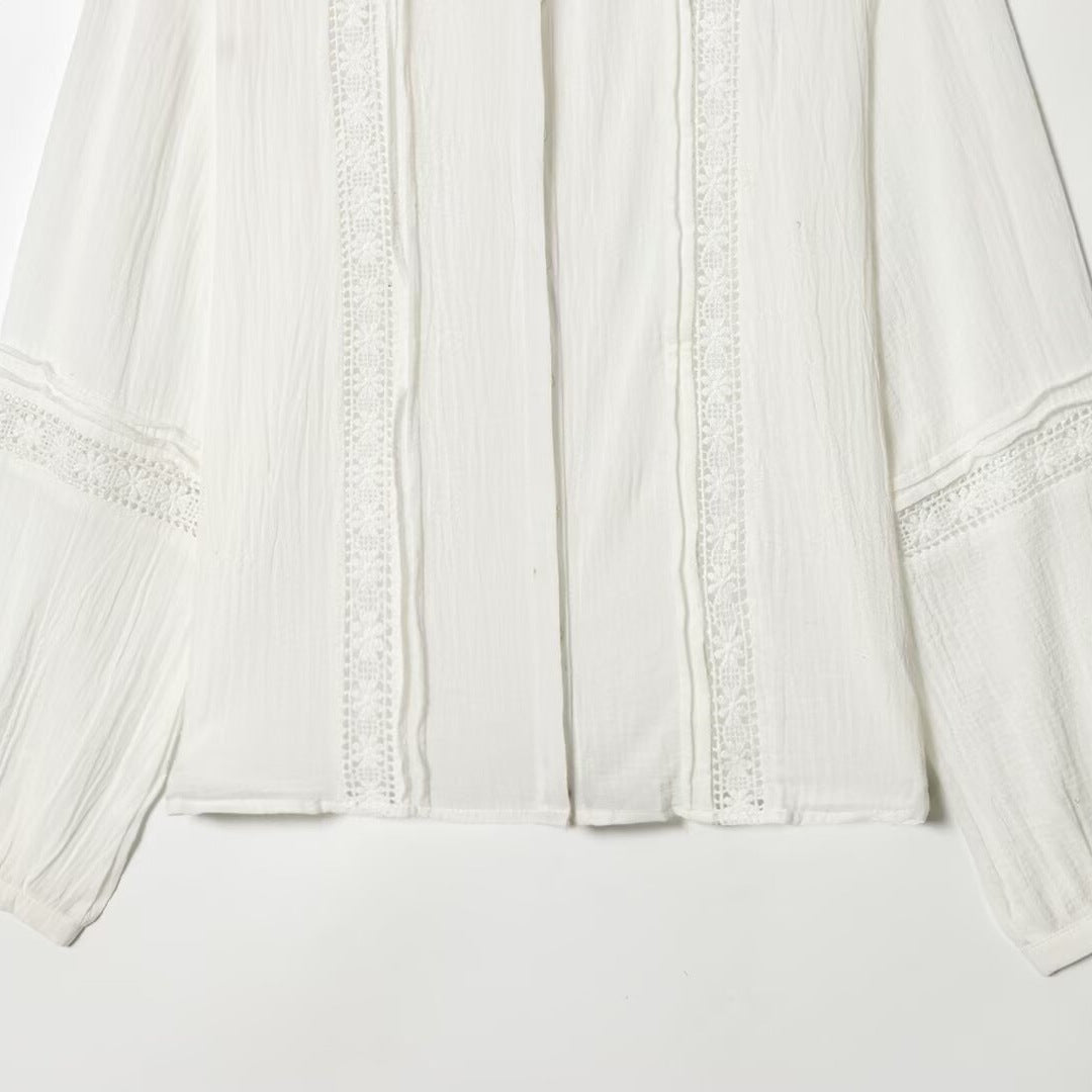 Ladies blouse with delicate lace appliqué, concealed button placket and balloon sleeves Chichicherry