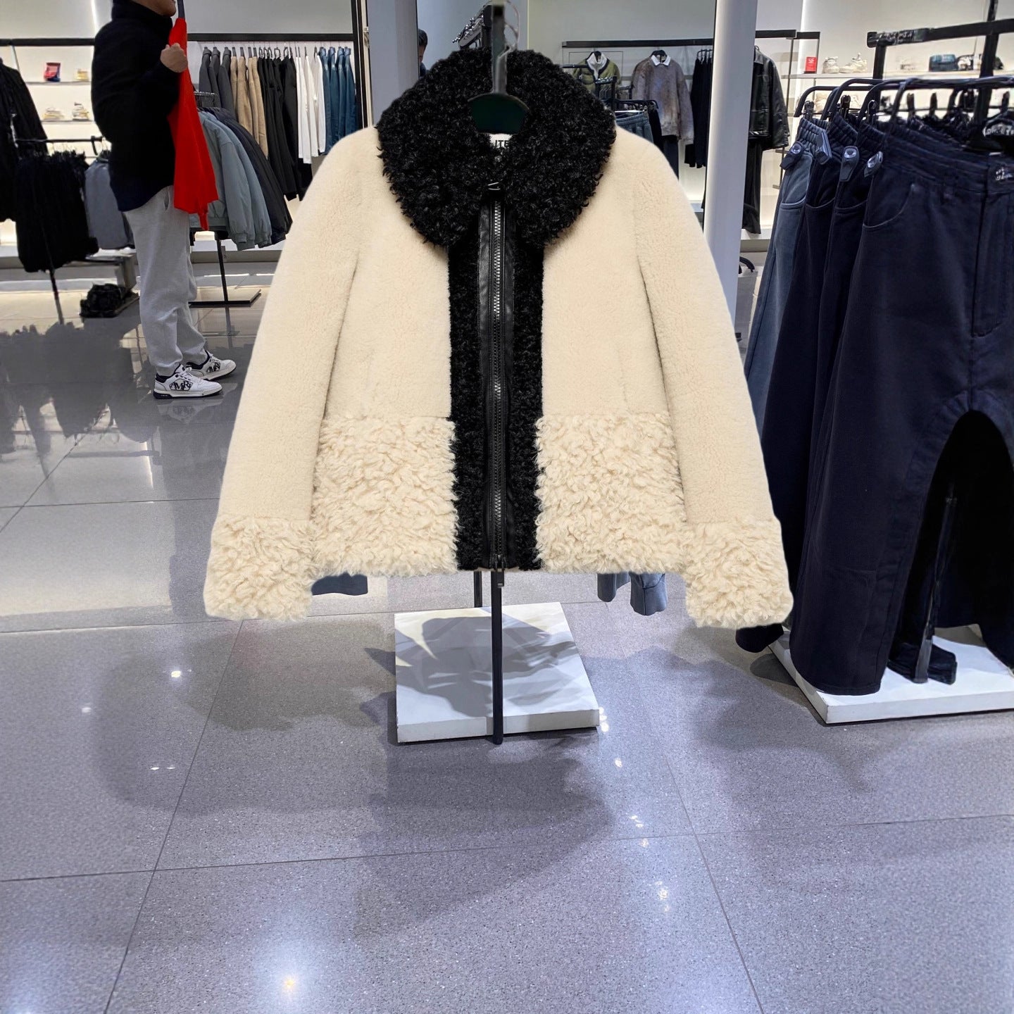 Ladies Teddy Fleece Blouson Jacket with contrasting faux fur collar Chichicherry