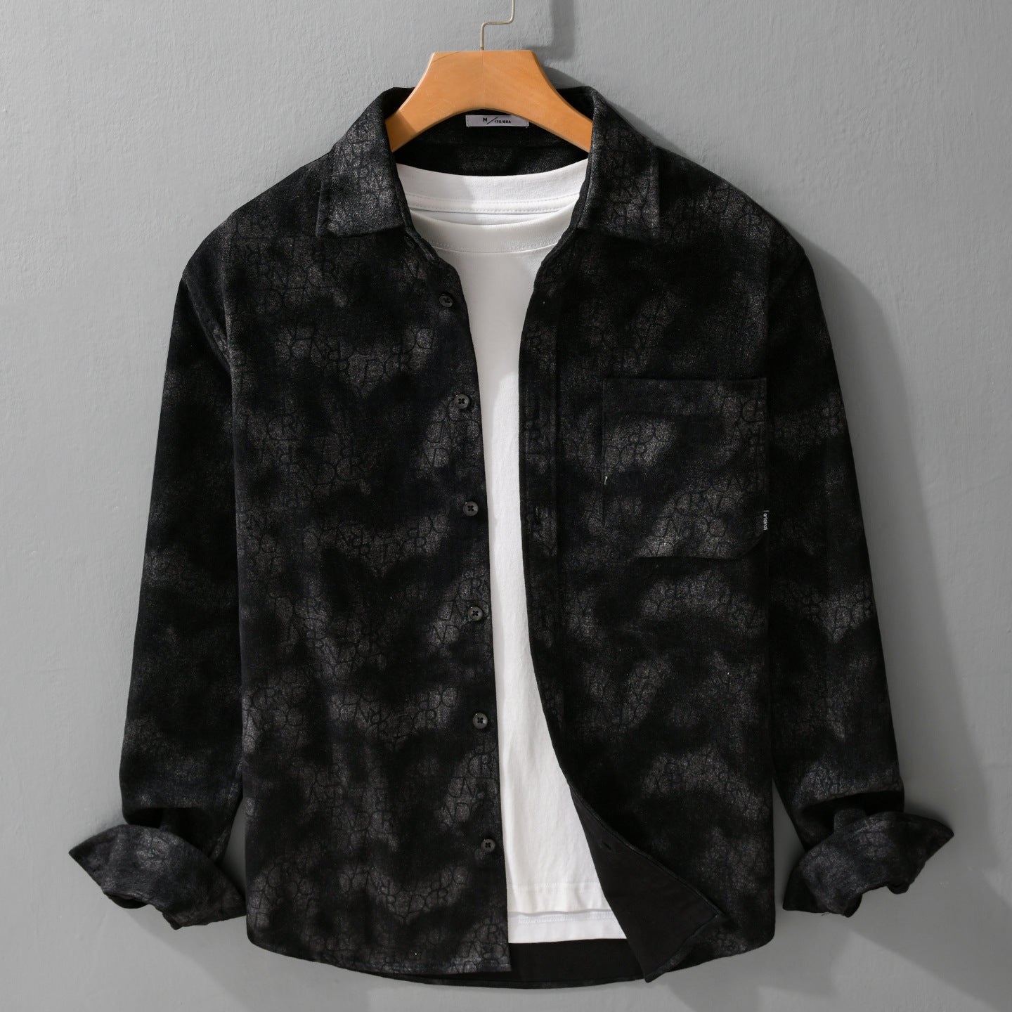 Men's velvety shirt jacket overshirt with tonal pattern and chest pocket Chichicherry