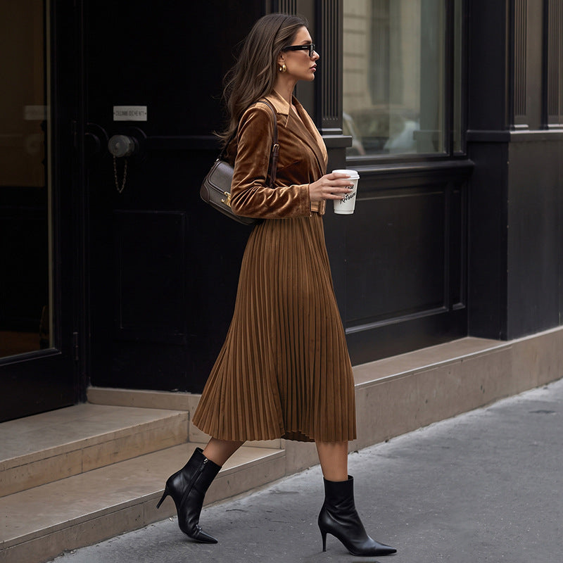Ladies' velvet midi dress with wrap top, shawl collar, waist belt, and pleated skirt Chichicherry