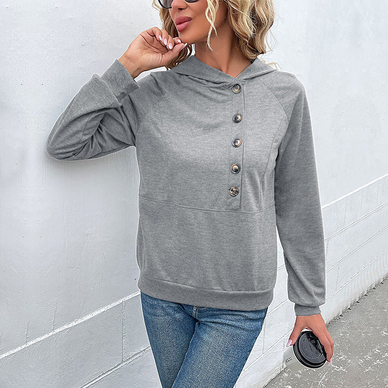 Women's hoodie with decorative button placket, raglan sleeves, and kangaroo pocket Chichicherry
