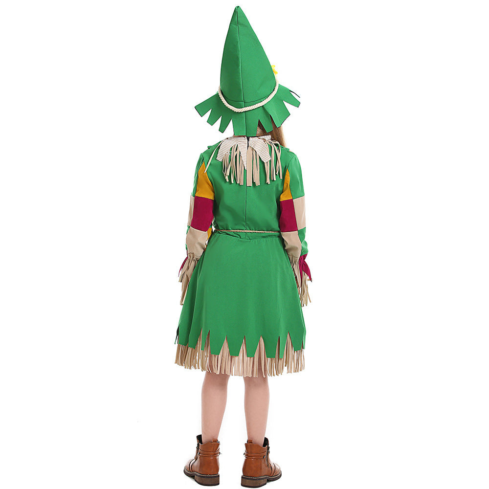 Girl costume as a whimsical scarecrow with fashionable details Chichicherry