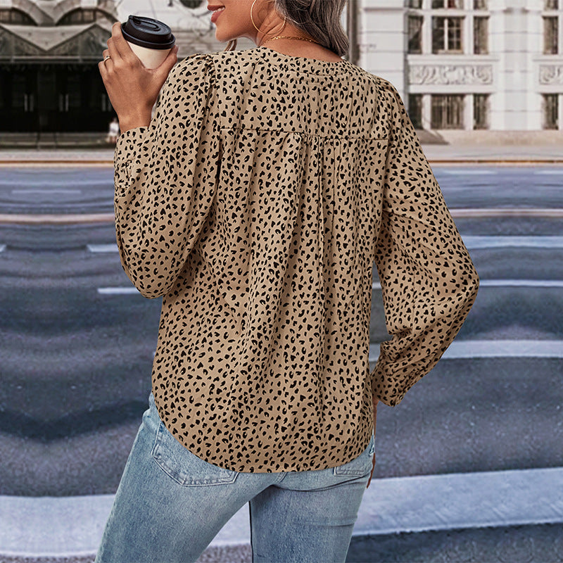 Women Elegant Viscose Blouse with V-Neck, Stand Collar and Fine Animal Print Chichicherry