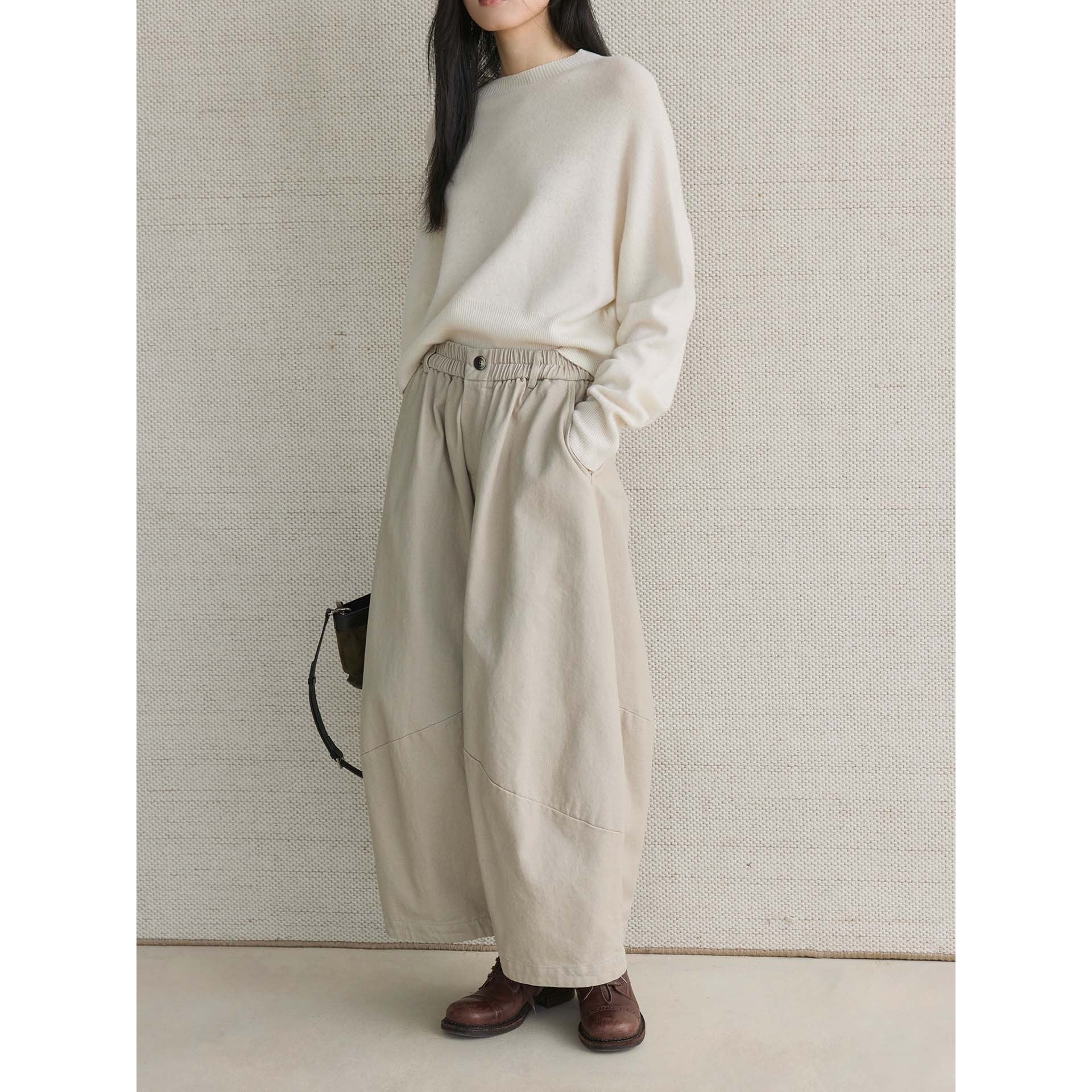 Women Wide Culotte Pants made of Cotton Blend with High Elastic Waistband and Waist Button Chichicherry