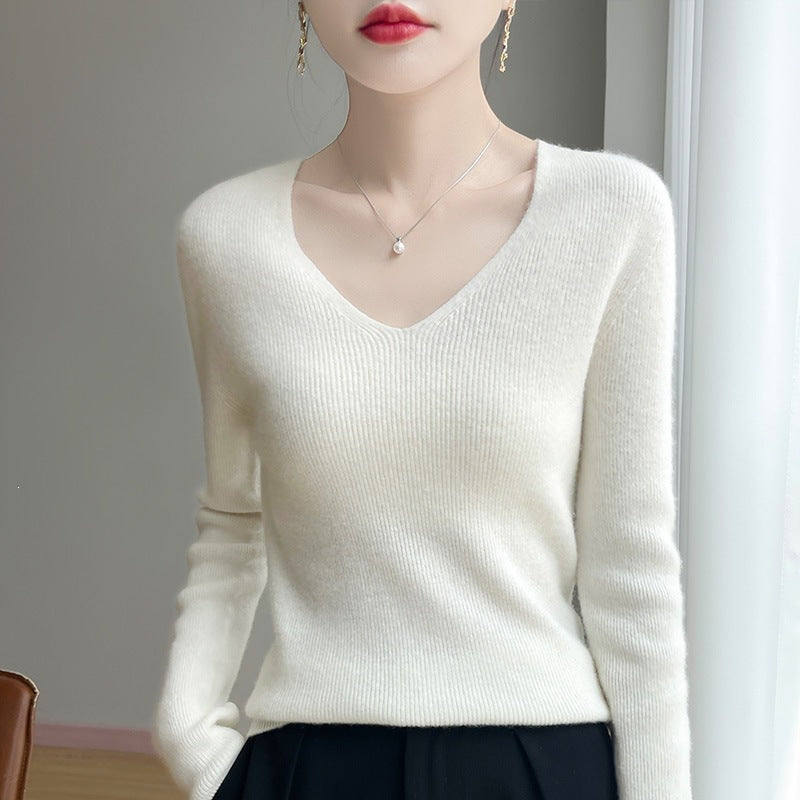 Women’s slim fit V-neck fine-knit pullover with fine ribbed texture and soft feel Chichicherry