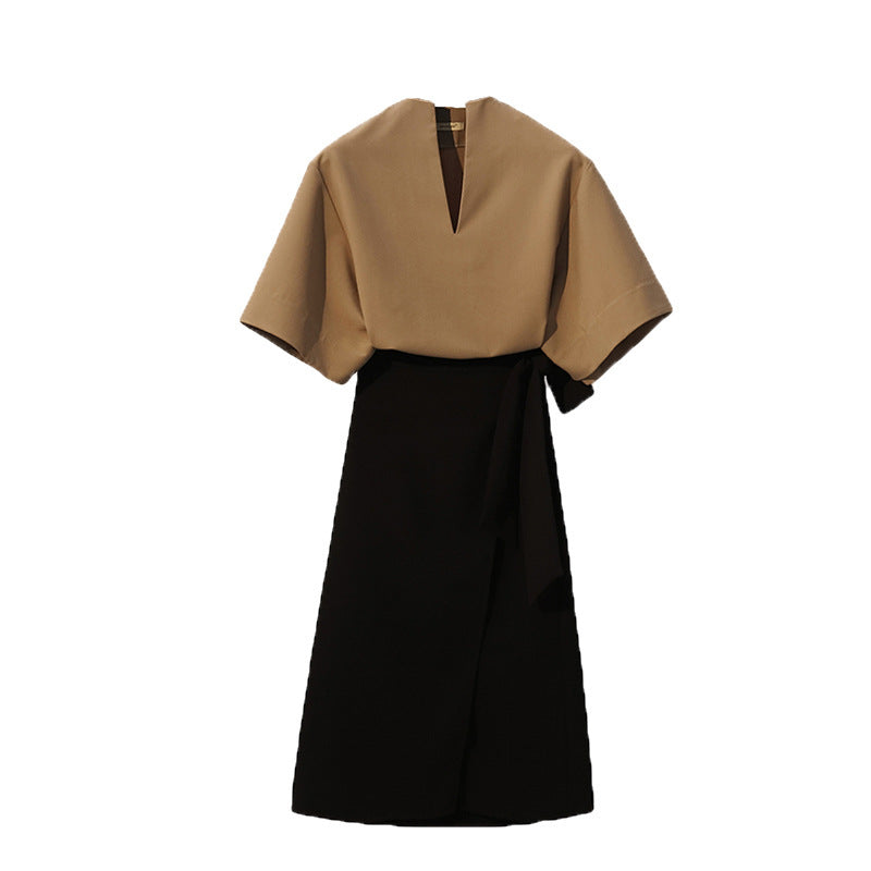 Ladies Elegant Blouse with V-Neck and Loose Fit Chichicherry