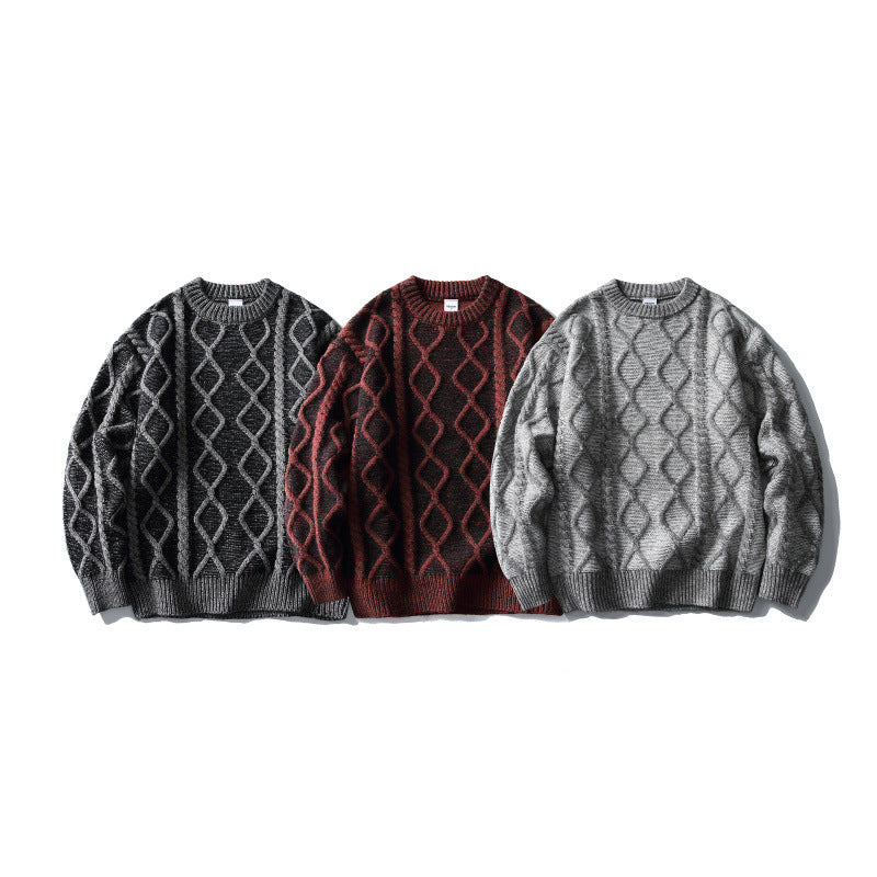 Unisex Oversized Knit Sweater with Cable Pattern Jacquard, Round Neck and Ribbed Cuffs Chichicherry