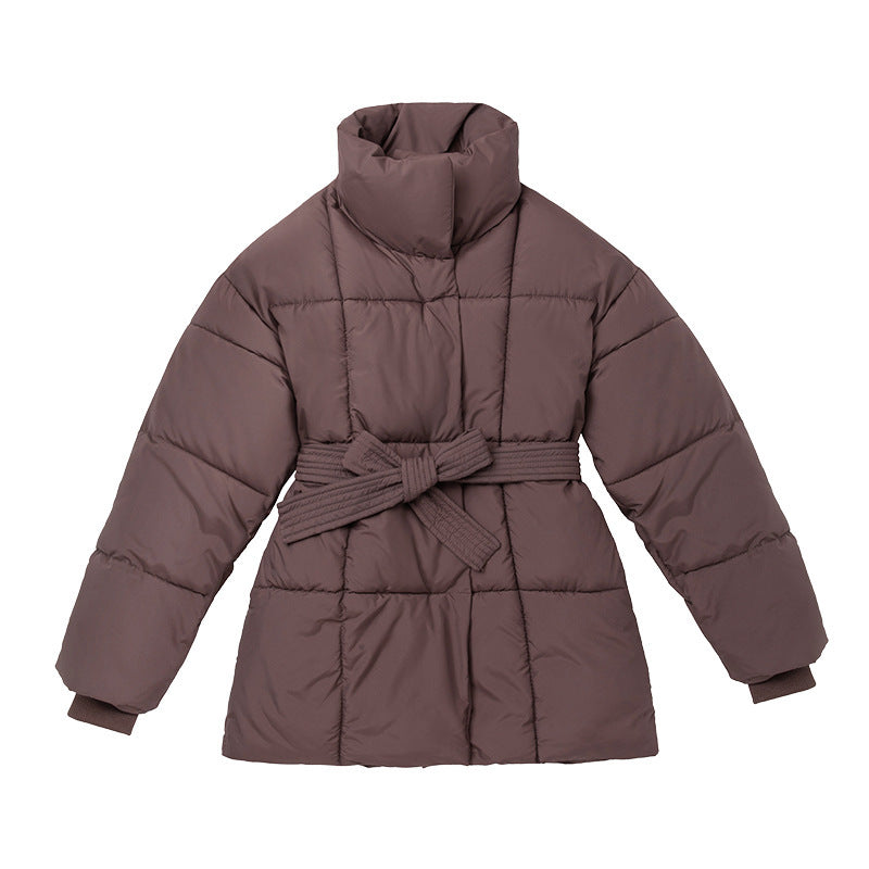 Women's short padded jacket with high stand-up collar, waist belt and side pockets Chichicherry