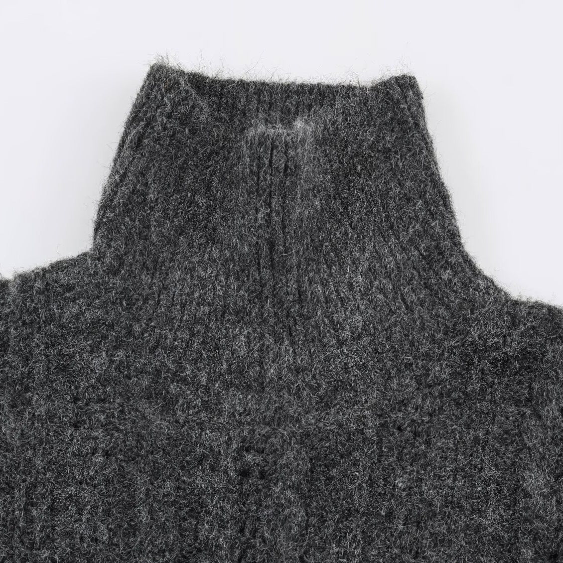 Women's Chunky Knit Oversized Sweater with High Turtleneck and Cable Pattern Chichicherry