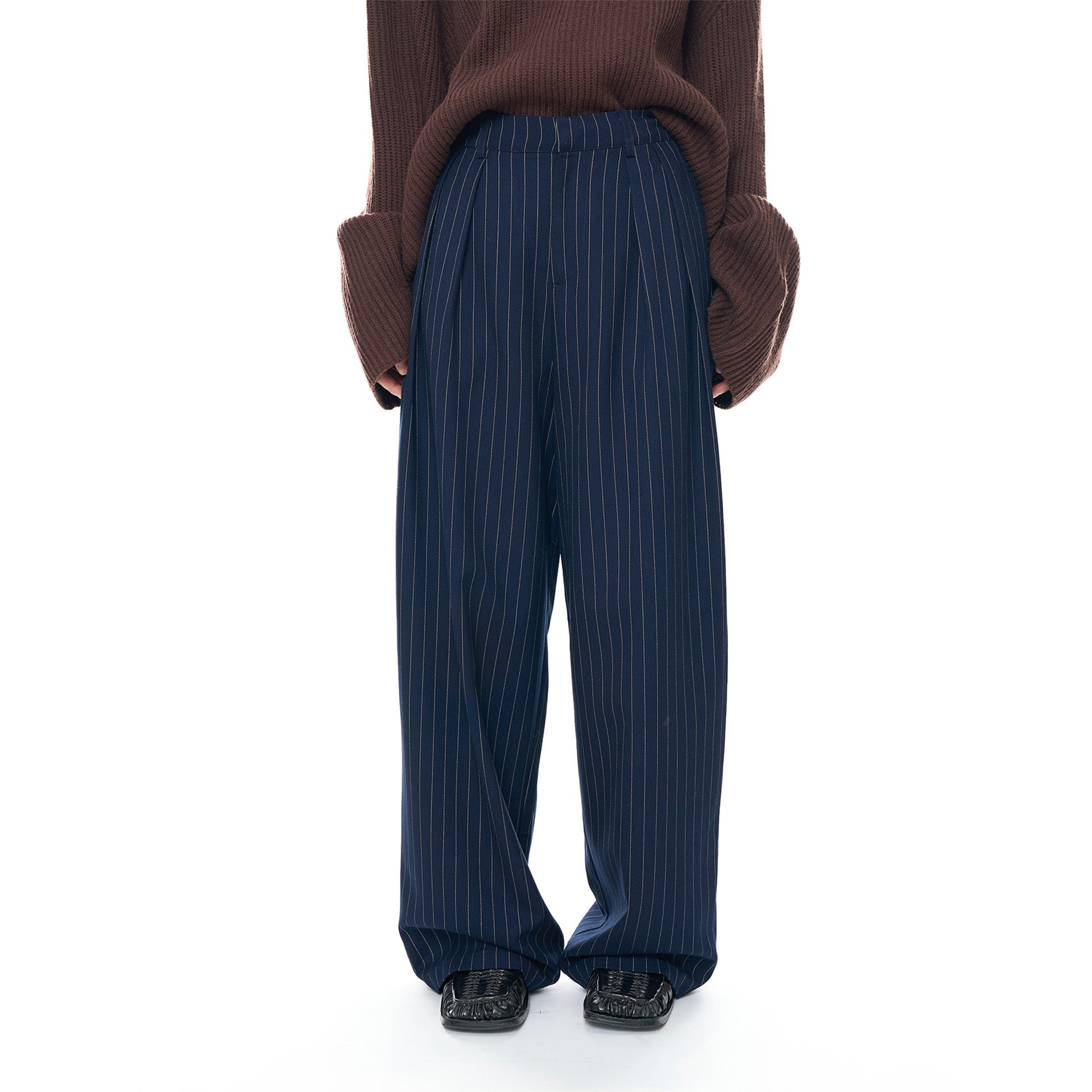 Women's Wide High-Waisted Pleated Trousers with Pinstripes Chichicherry
