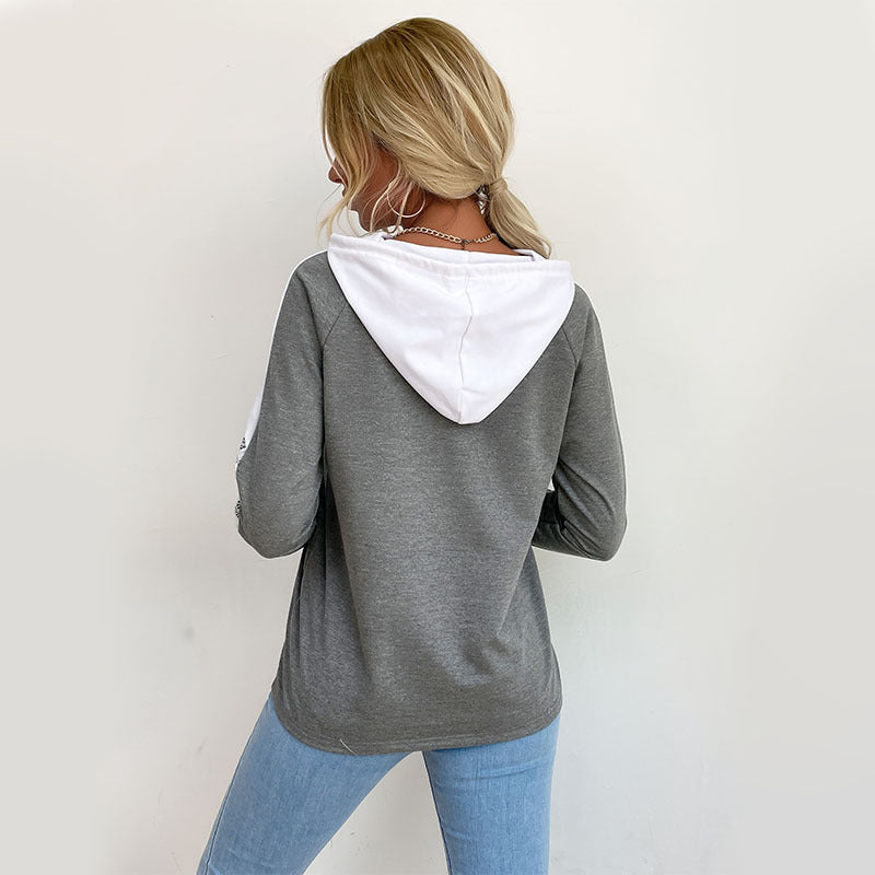 Ladies hoodie with lace trim and V-insert Chichicherry