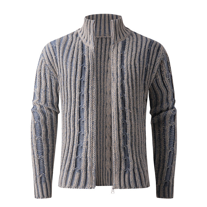 Men's knit cardigan with cable pattern, stand-up collar and full-length zipper Chichicherry