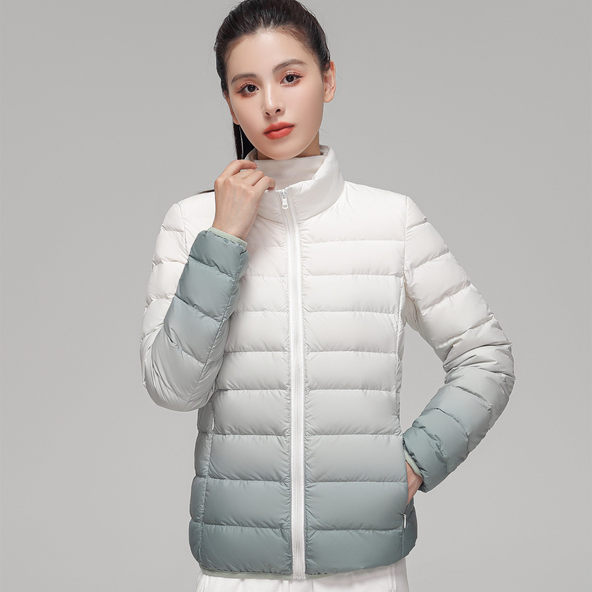 Women's Slim-Fit Gradient Padded Jacket with Hood and Windproof Surface Chichicherry