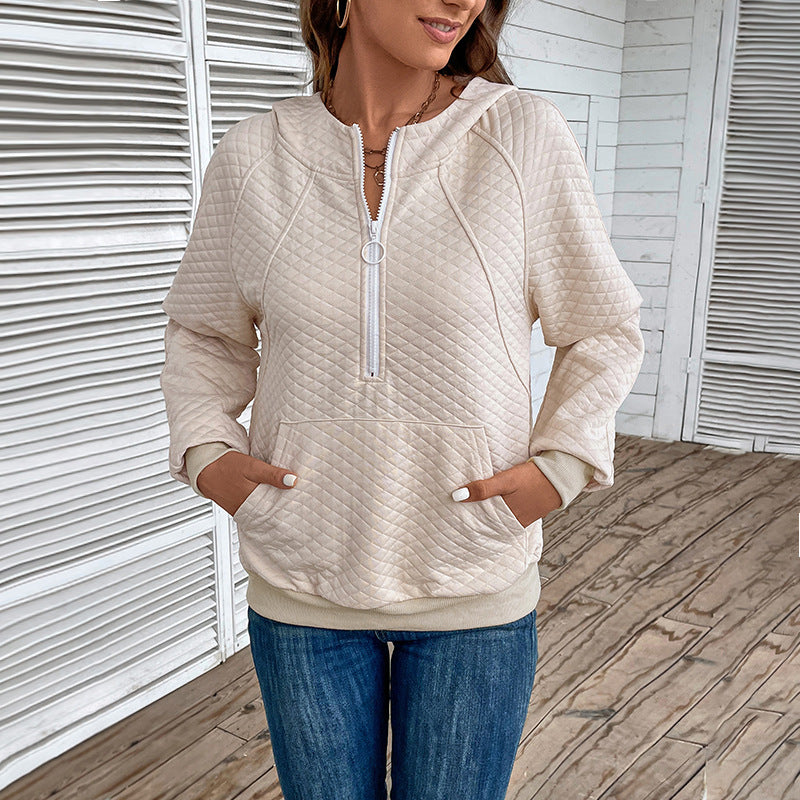 Women's quilted hoodie with half zipper, kangaroo pocket and quilted texture Chichicherry