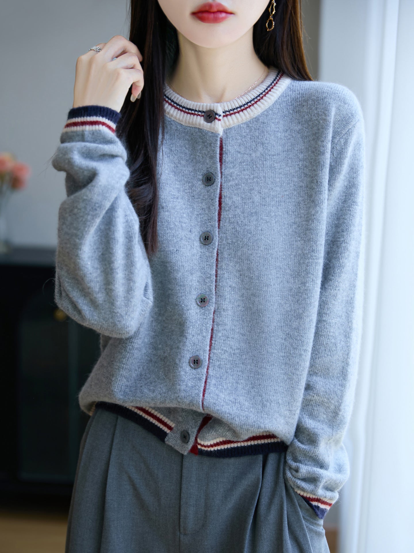 Women's Loose Fine Knit Cardigan with Contrast Stripes at Collar and Cuffs Chichicherry
