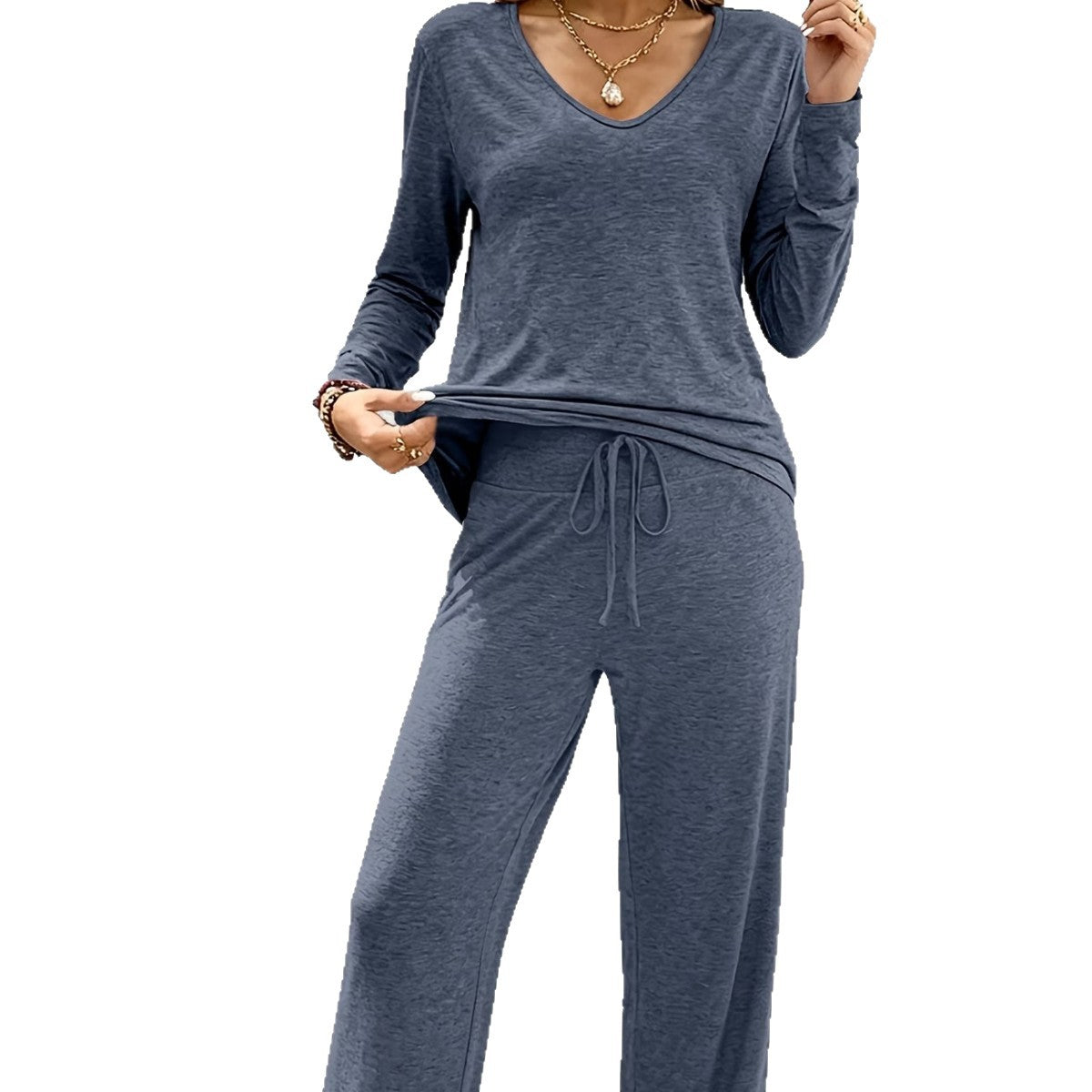 Women’s lounge set made of soft viscose-modal blend with V-neck, drawstring pants, and wide leg Chichicherry