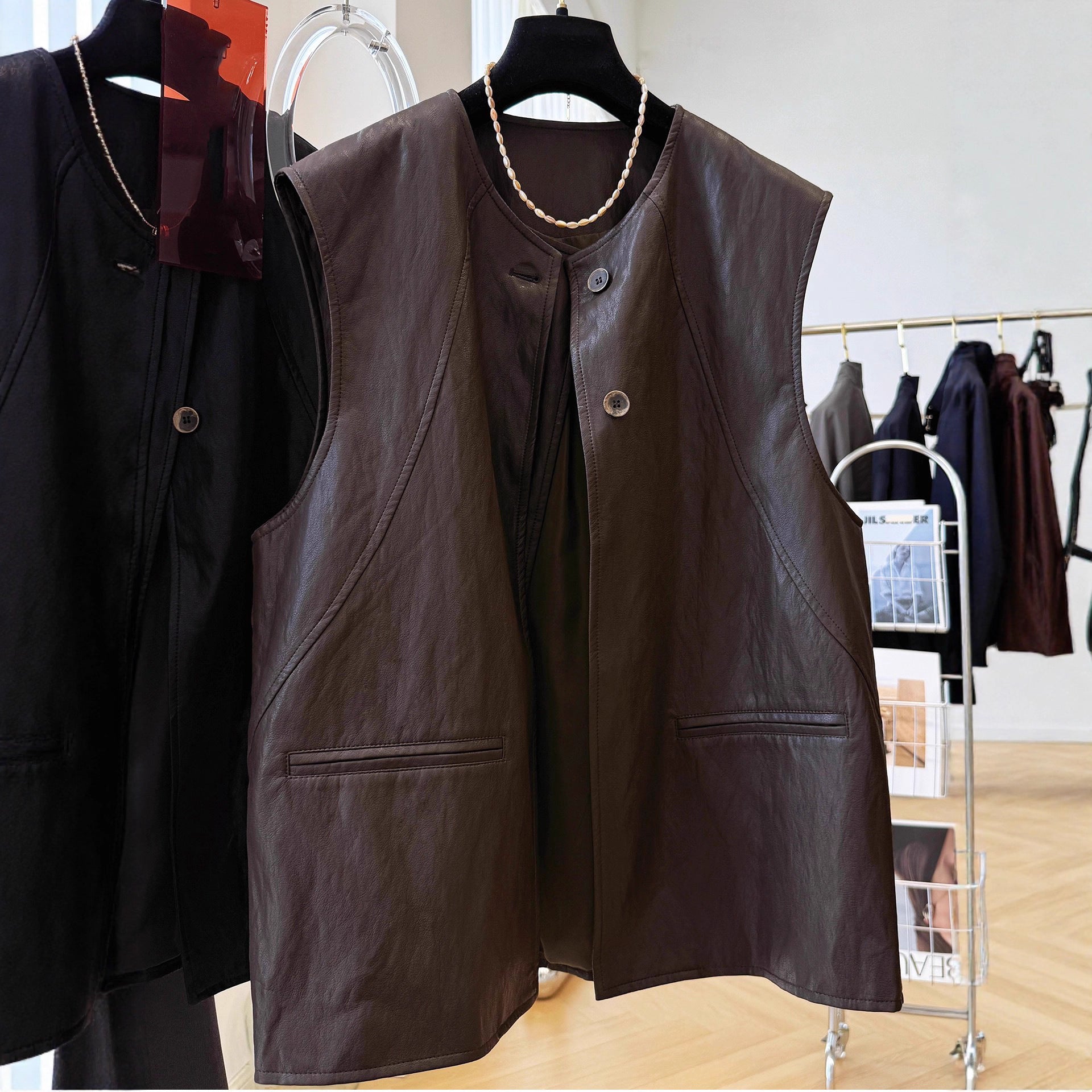 Ladies Noble Leather Waistcoat Chichicherry