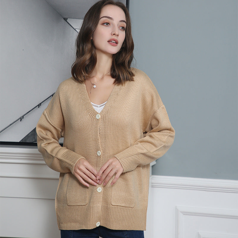 Women Fine Oversize Knit Cardigan with V-Neck, Button Placket and Patch Pockets Chichicherry