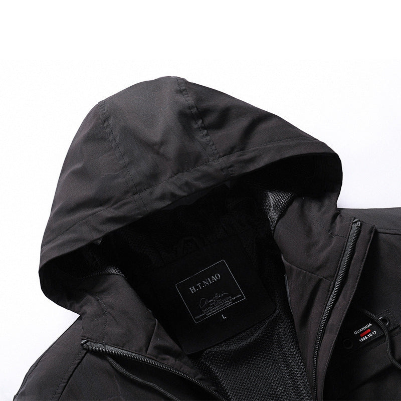 Men's softshell jacket with hood, windproof outer material and breathable mesh lining Chichicherry