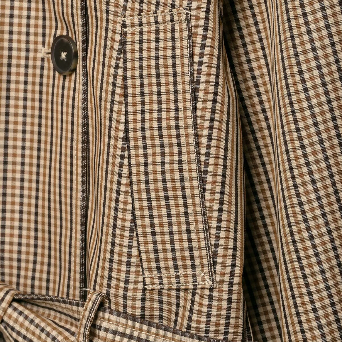 Women's short trench coat in Glencheck with boxy silhouette, tie belt and raglan sleeves Chichicherry