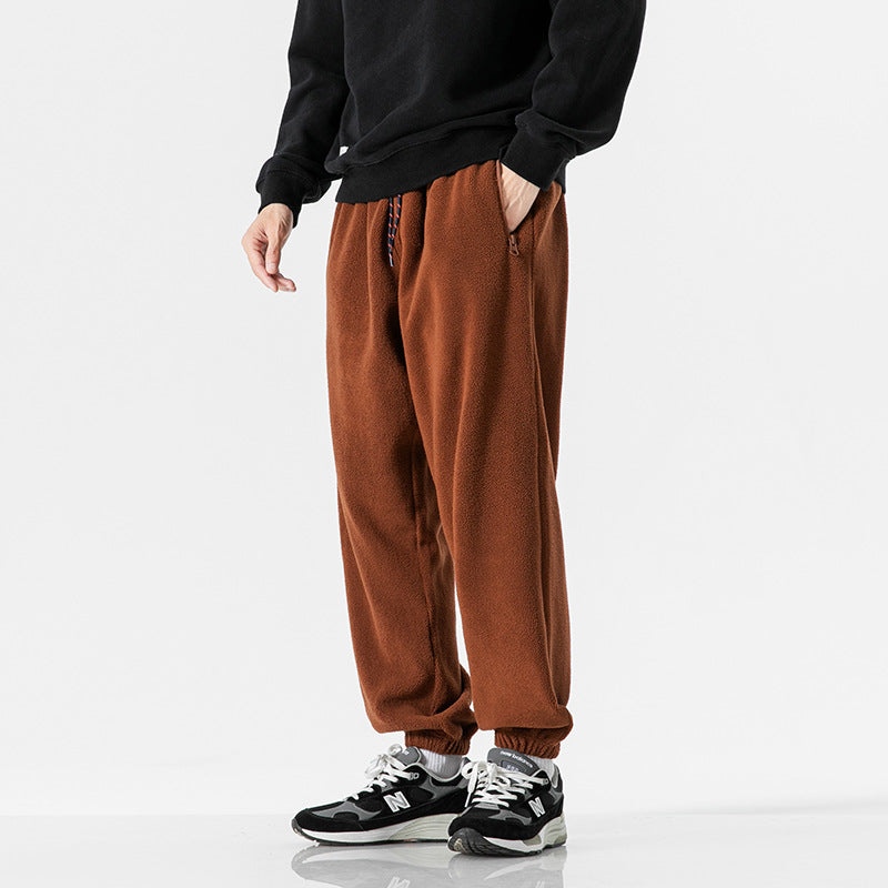 Men's wide-cut fleece jogging pants with elastic cuffs and side pockets Chichicherry