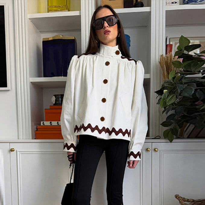 Ladies short jacket with stand-up collar, decorative wave edge and decorative button placket Chichicherry