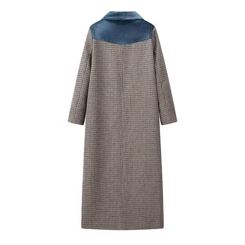 Women's long wool blend coat with velvet shawl collar and piped pockets Chichicherry