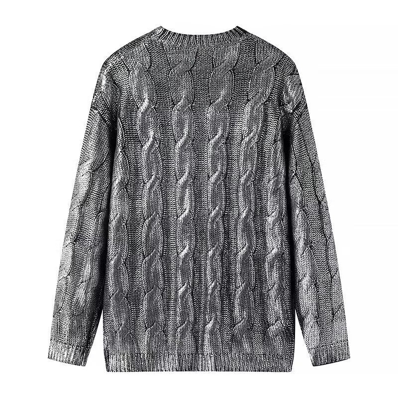 Women's Chunky Knit Cable Knit Sweater with Round Neck and Oversized Cut Chichicherry