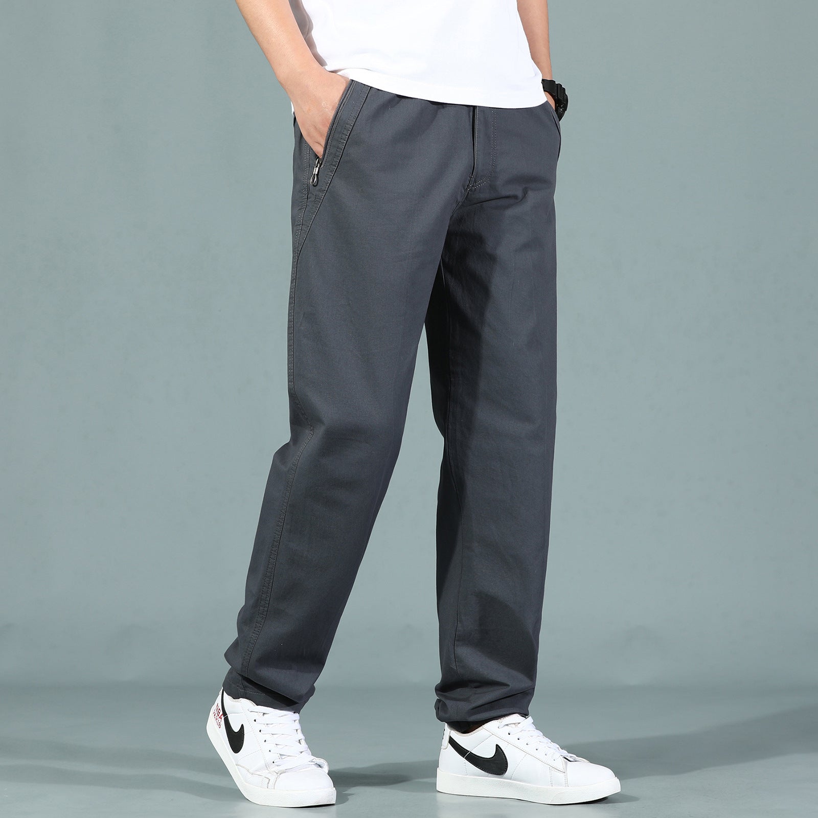 Men's loose-fitting chinos with side zipper pocket and elastic leg cuffs Chichicherry