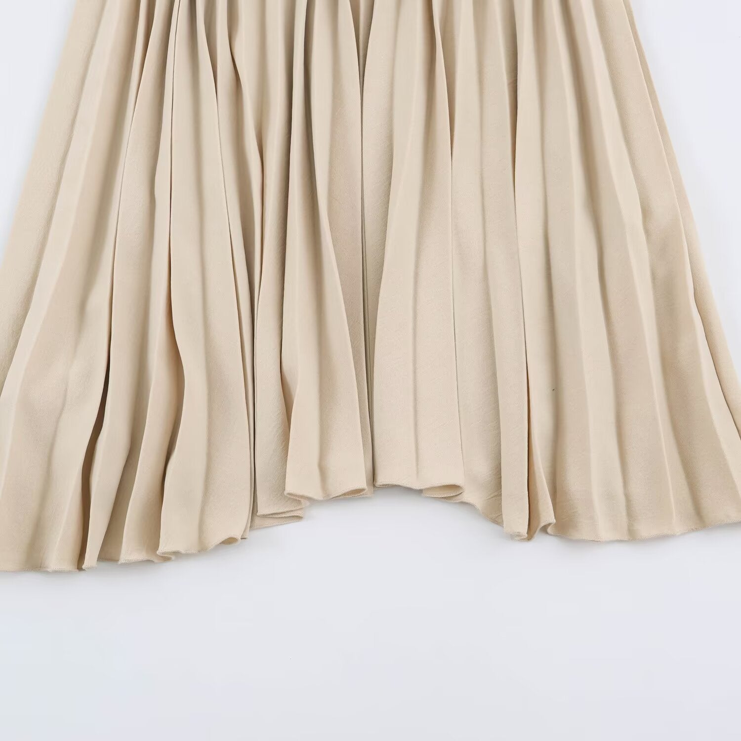Women's Pleated Midi Dress with Wrap V-Neck and Waist Belt Chichicherry