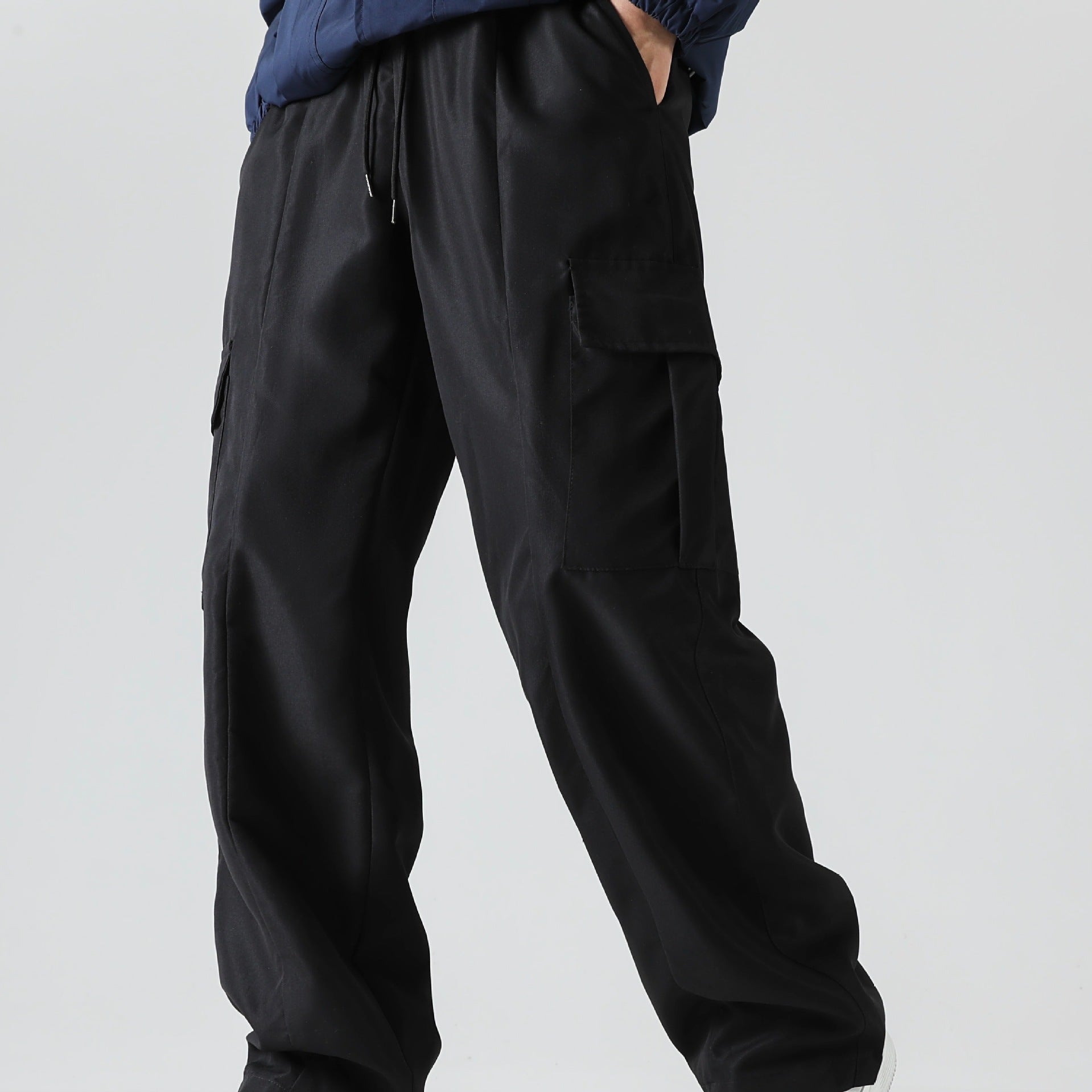 Men's Tapered Cargo Jogging Pants with Flat Drawstring, Multiple Pockets & Narrow Ankle Hem Chichicherry