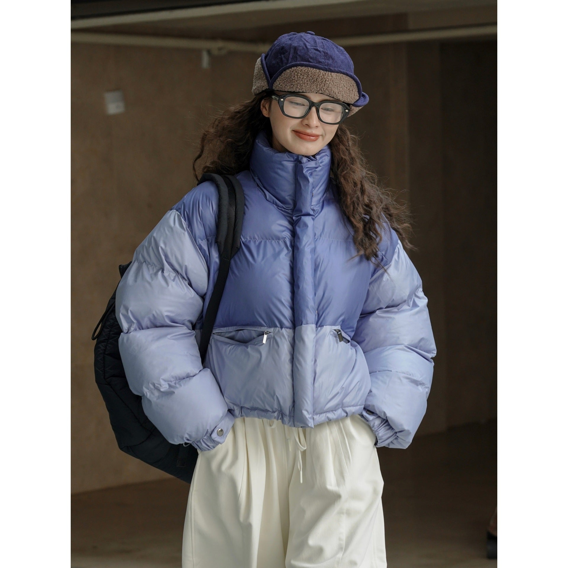 Women's Short Quilted Puffer Jacket with Colorblock, High Stand Collar and Drawstring Chichicherry
