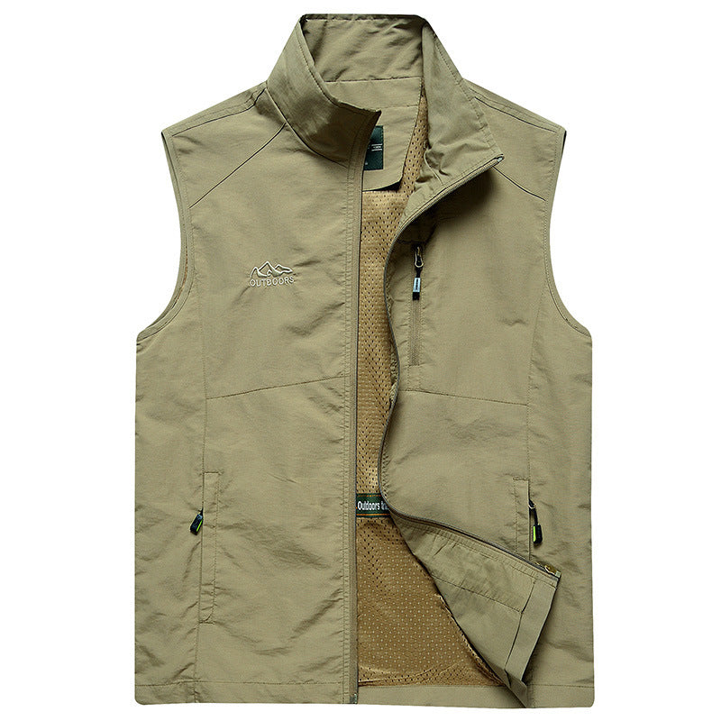 Men's ultra-light breathable outdoor trekking vest with mesh lining, stand collar and multiple zippered pockets Chichicherry