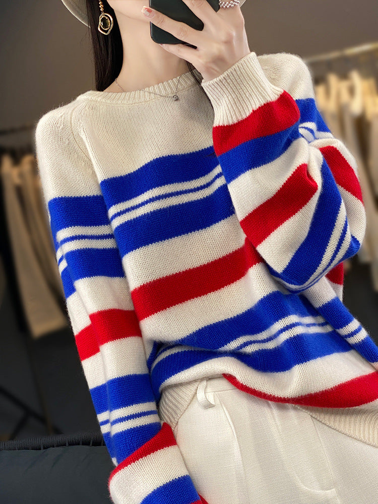 Women's Oversize Striped Sweater made of soft wool blend with maritime block stripes and round neck Chichicherry