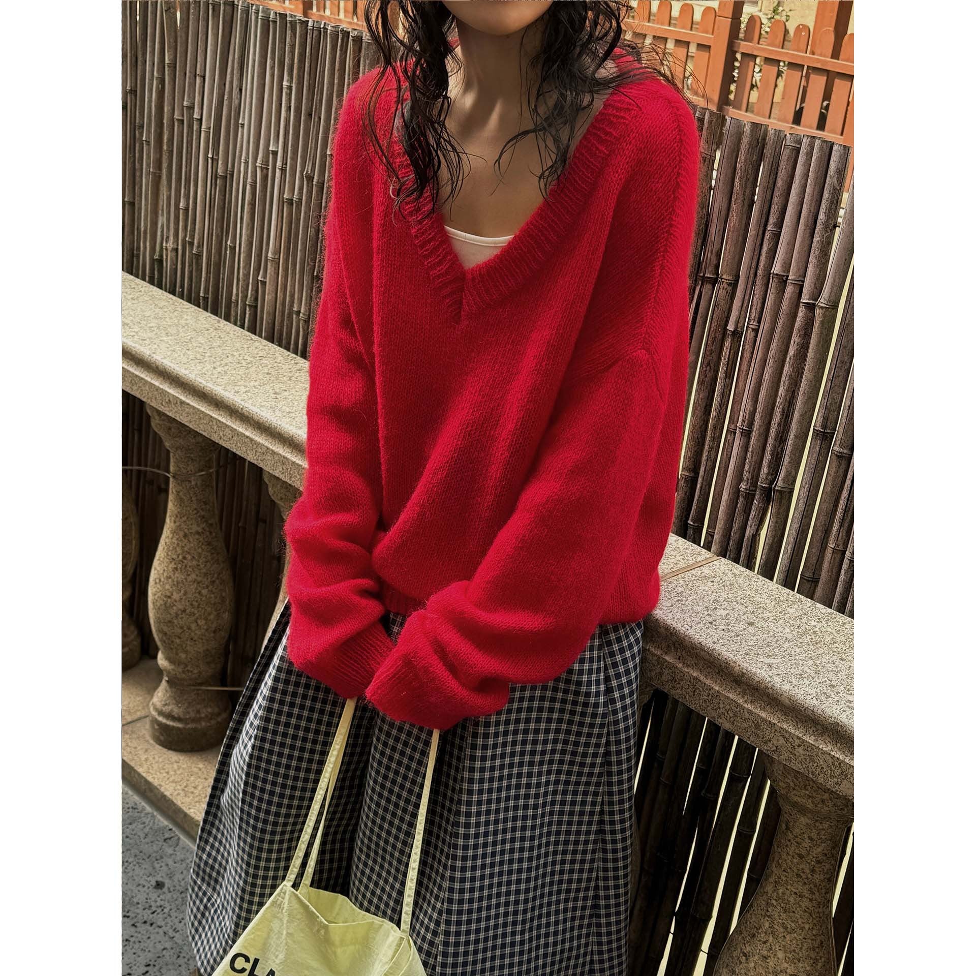 Women Oversize Mohair-Mix V-Neck Pullover with Extra Wide Sleeve Chichicherry