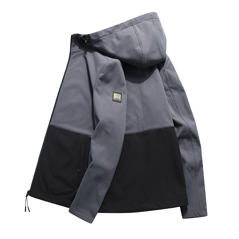 Men's lightweight softshell outdoor jacket with hood, windproof front and functional pockets Chichicherry