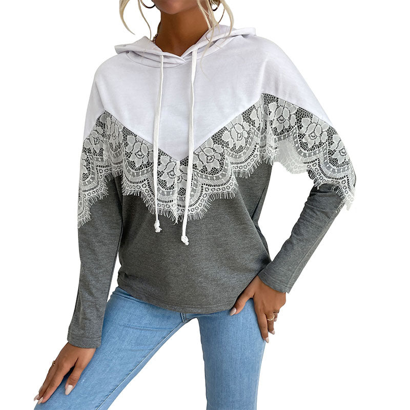 Ladies hoodie with lace trim and V-insert Chichicherry