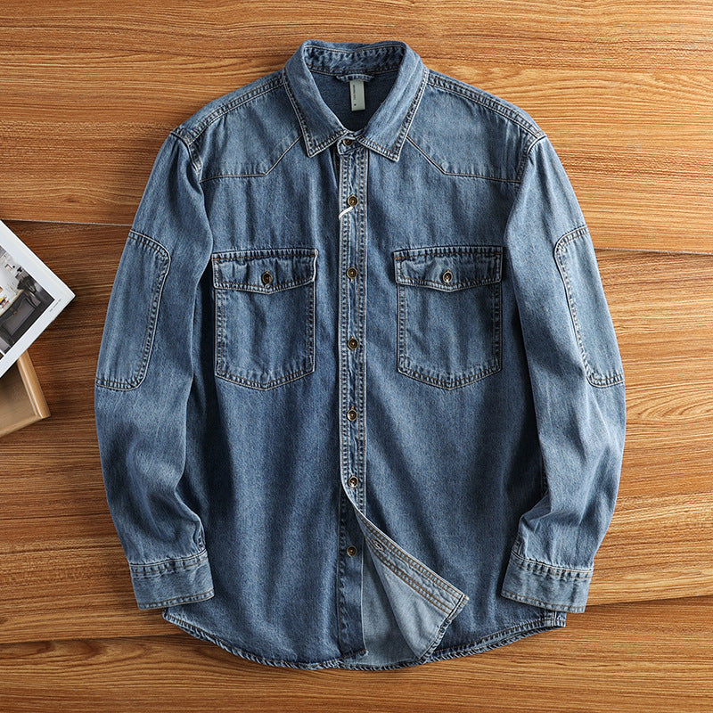 Herren Relaxed Denim‑Hemdjacke mit aufgesetzten Pattentaschen, verstärkten Ellenbogen und sichtbarer Knopfleiste Chichicherry