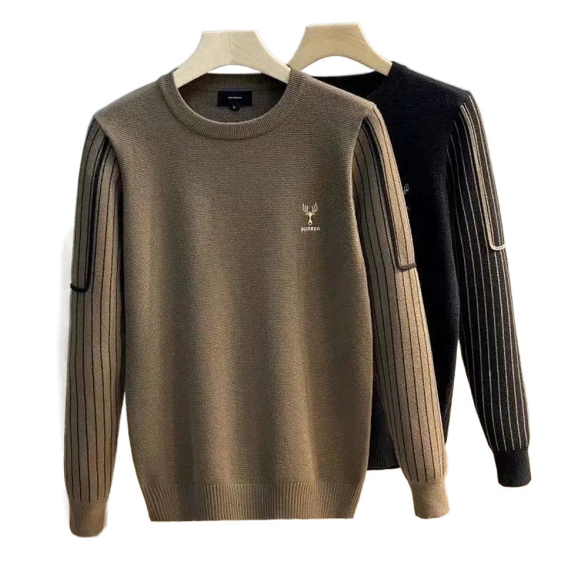 Herren Strickpullover mit gestreiften Rippenärmeln und gesticktem Hirschlogo Chichicherry