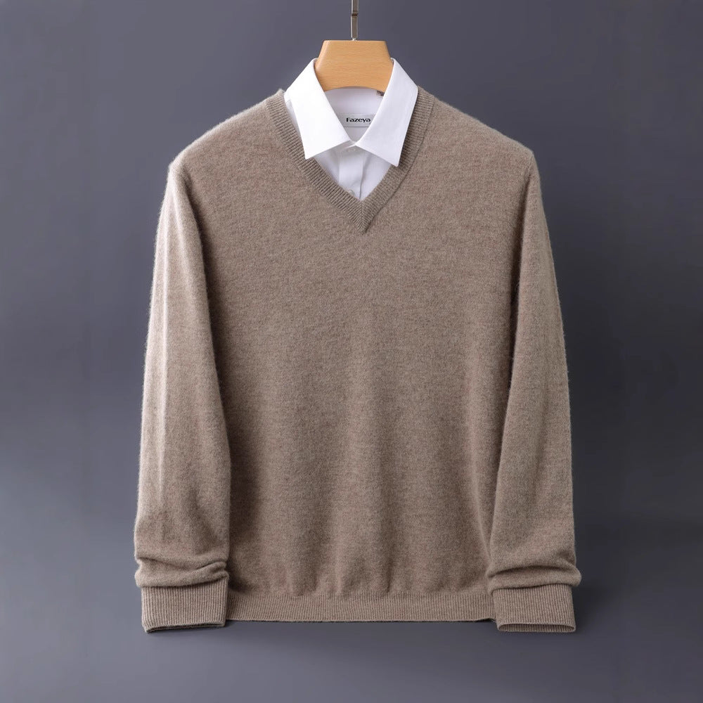 Men's fine V-neck sweater made from merino-cashmere blend with ribbed cuffs Chichicherry