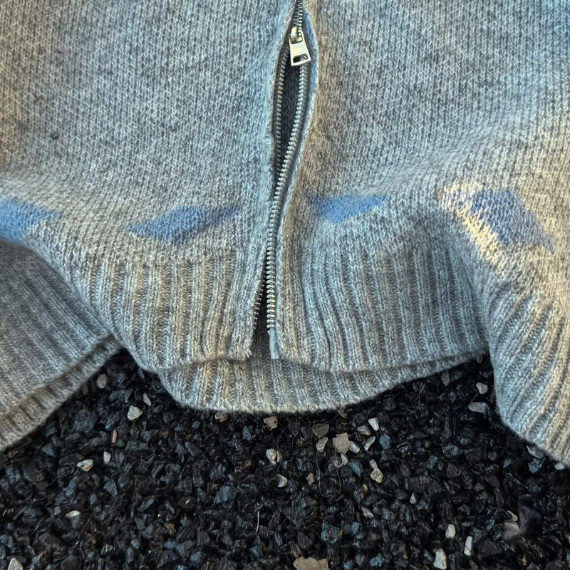 Unisex Grobgestrickte Norweger-Cardigan mit Rundhals, durchgehendem Reißverschluss und Jacquard‑Yoke Chichicherry