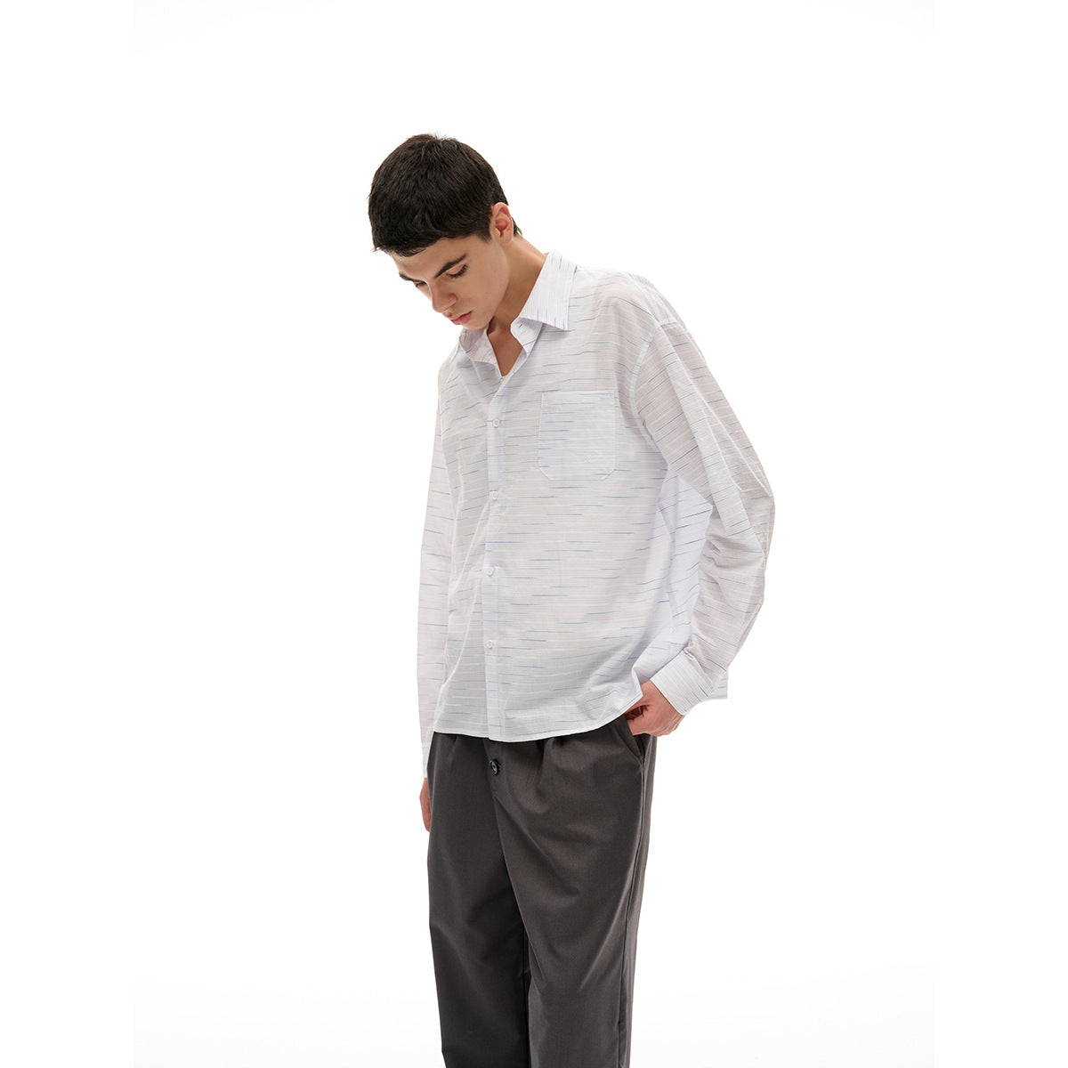 Unisex Loose-fitting oversized shirt made of lightweight cotton blend with Kent collar and chest pocket Chichicherry