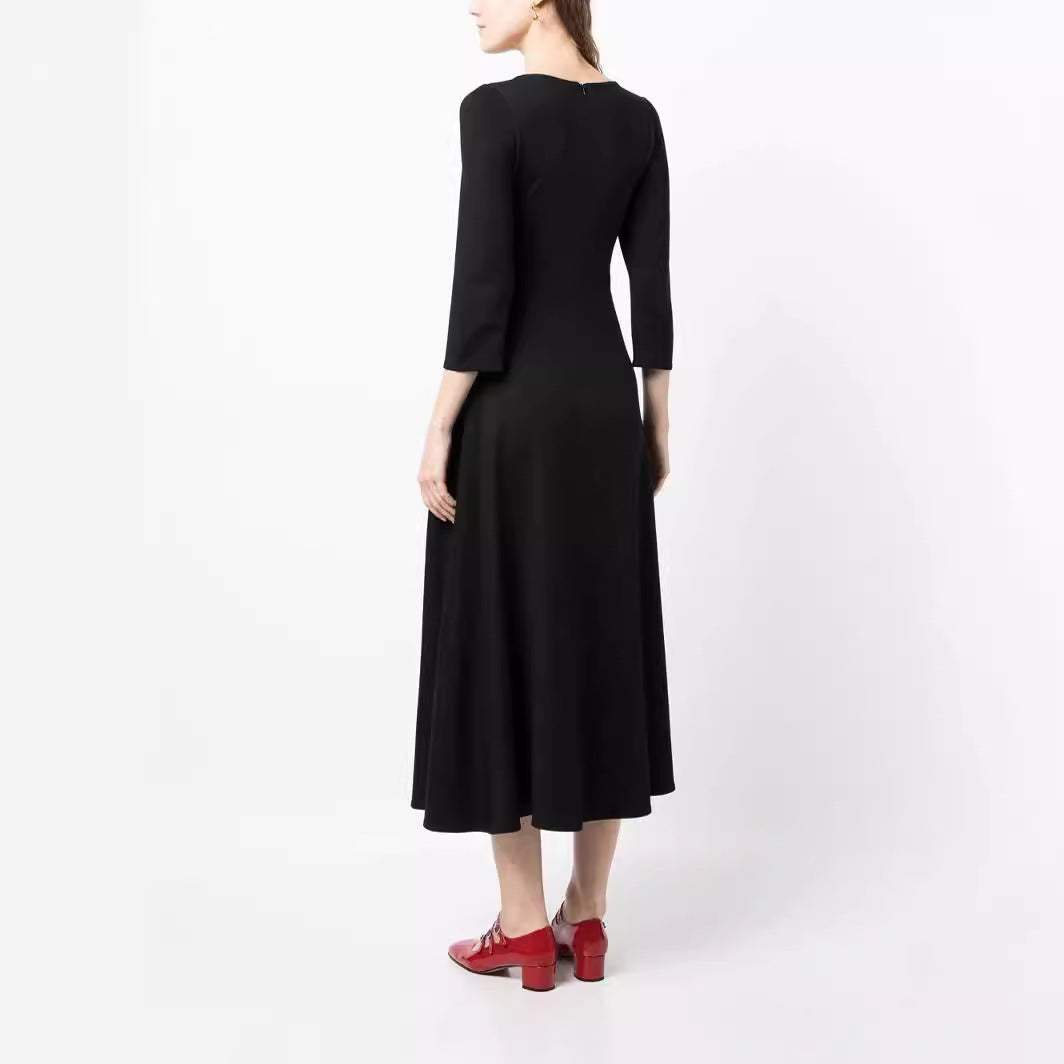 Women Elegant Midi Dress with tailored A-line cut and three-quarter sleeves Chichicherry