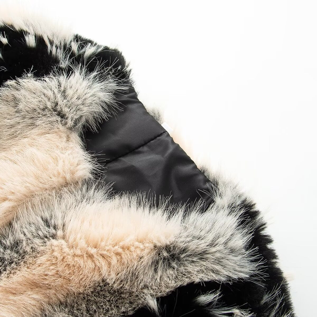 Women's Short Cut Faux Fur Jacket with Striped Fur Texture Chichicherry