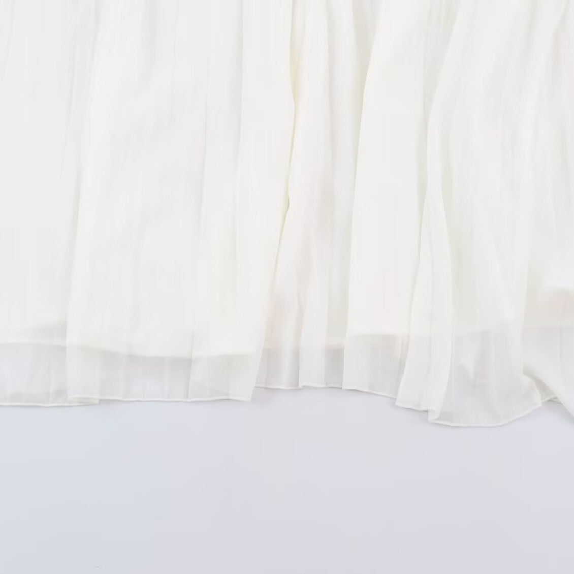 Women's Pleated Maxi Skirt made of Chiffon with Elastic Waistband Chichicherry