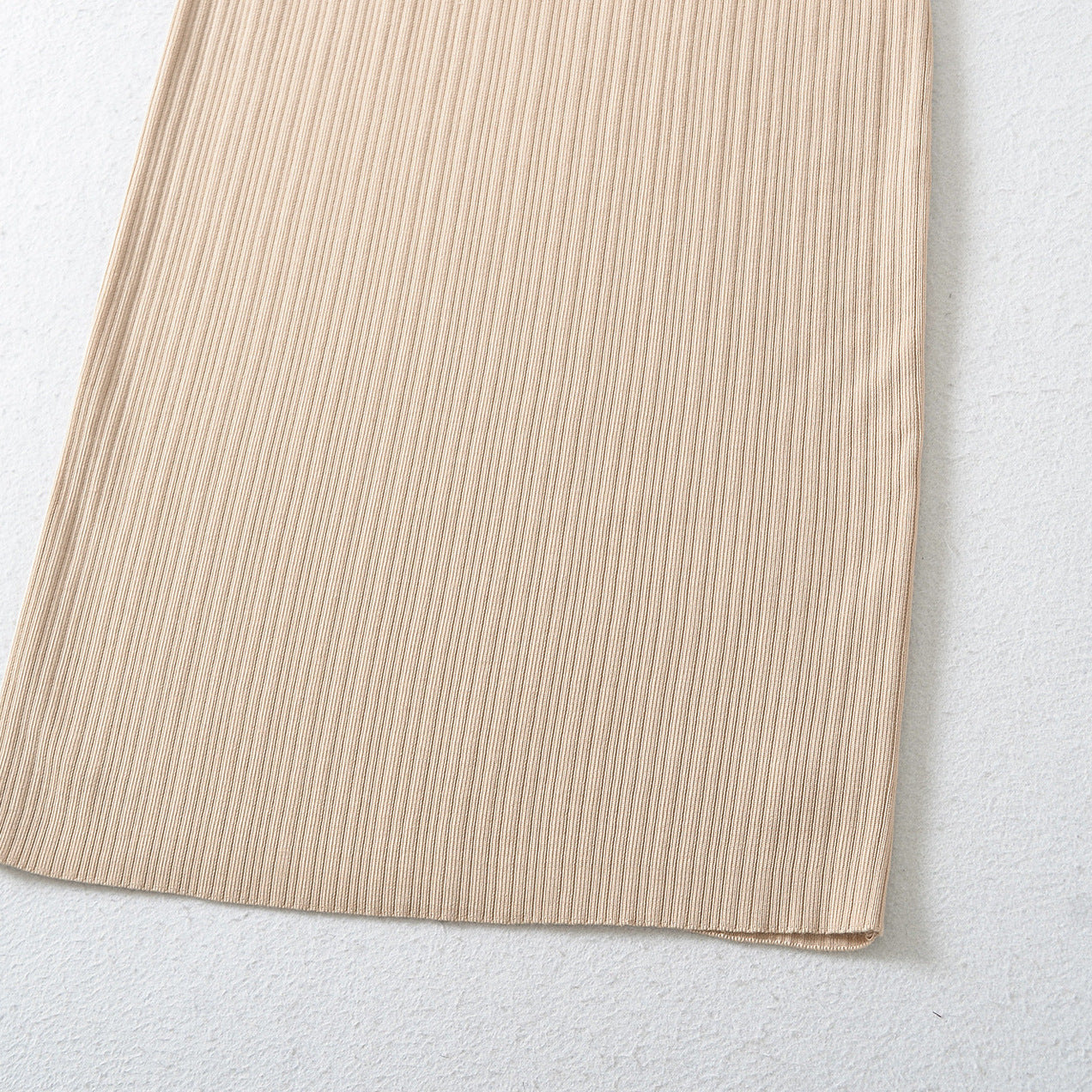 Women's Ribbed Midi Dress with Square Neckline and Three-Quarter Sleeves Chichicherry
