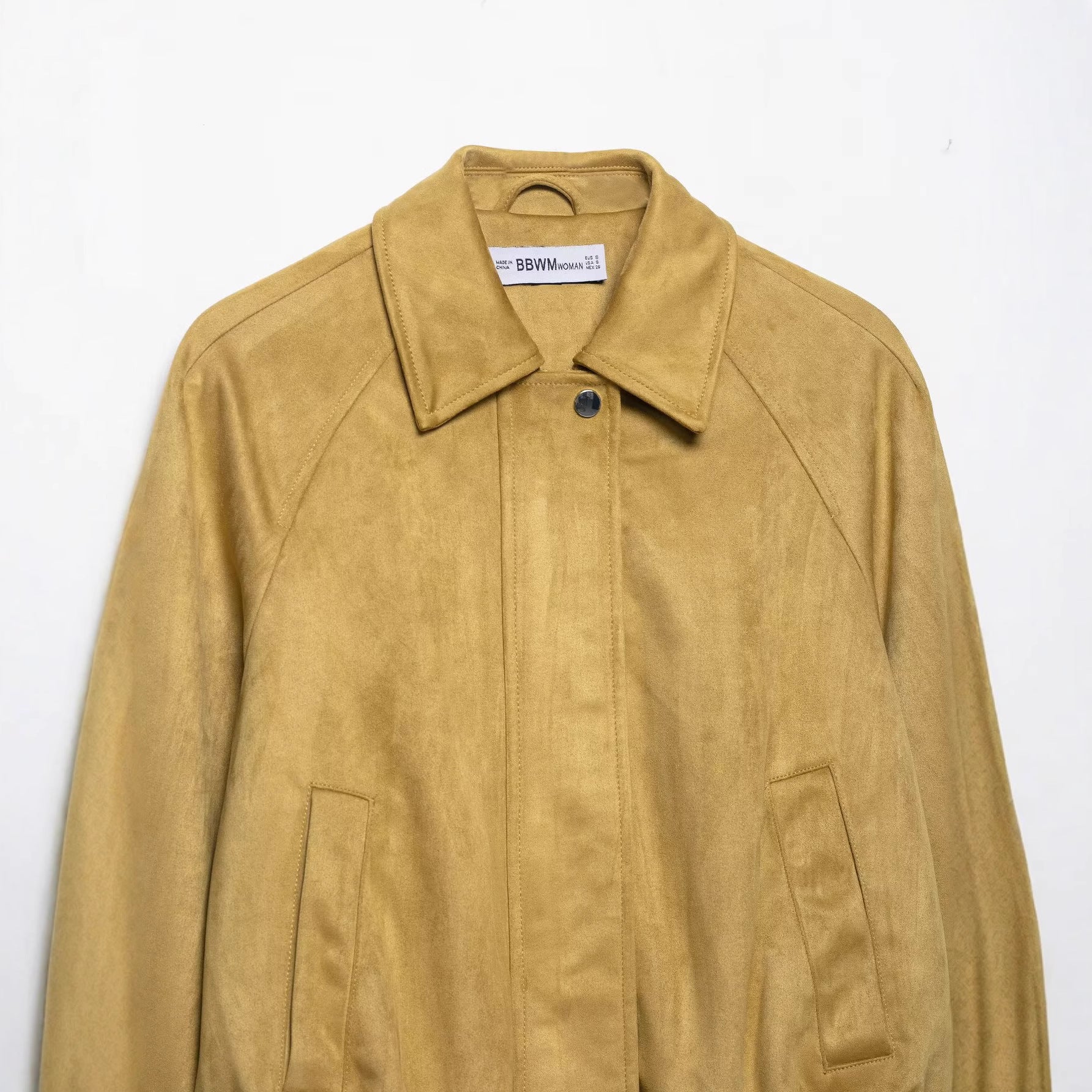Women's short-cut suede look bomber jacket with raglan sleeves and elastic hem Chichicherry